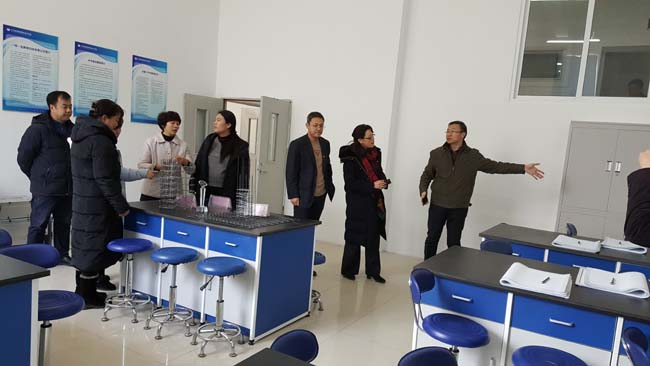 省教育厅领导专家莅临我院督导检查创新创业孵化基地运行工作